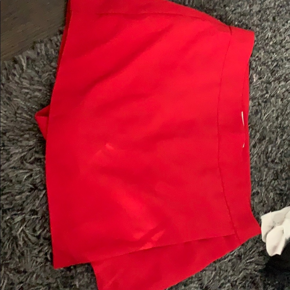 Red skort